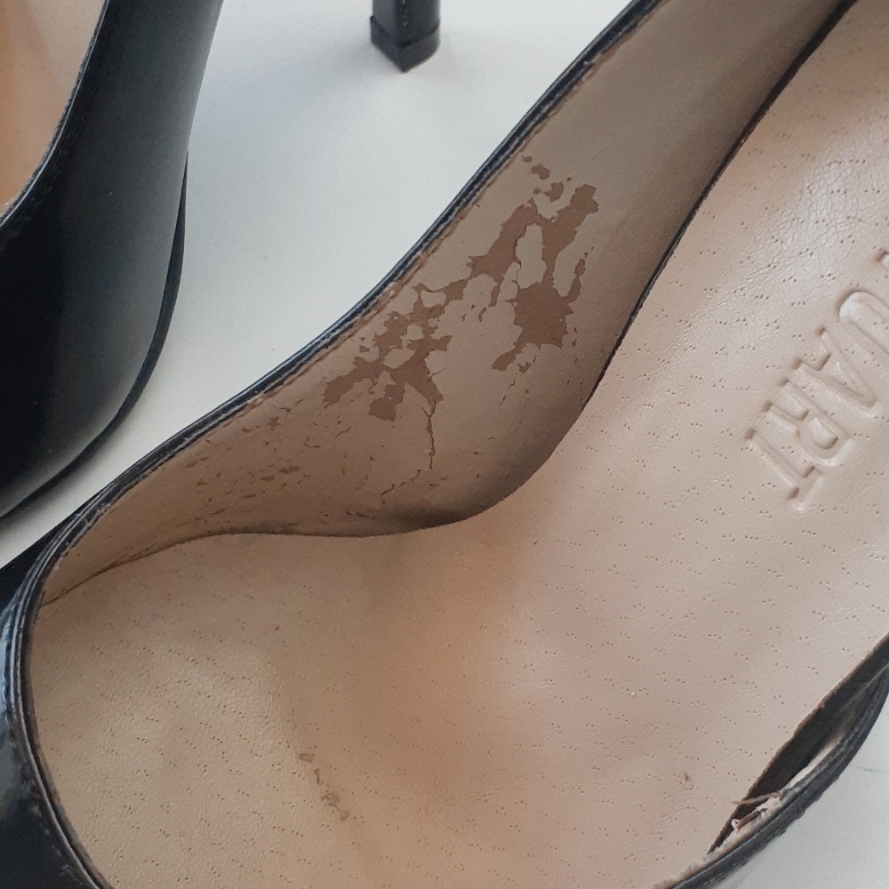 D'orsay Heels - Picture 3 of 7